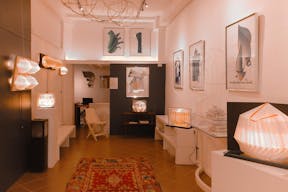 Characterful Boutique in Le Marais - Image 2