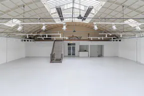 Fantastic Showroom in Le Marais - Image 0