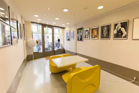 Boutique Showroom in Le Marais - Image 2