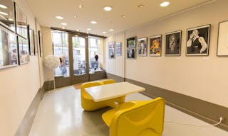 Boutique Showroom in Le Marais - Image 2