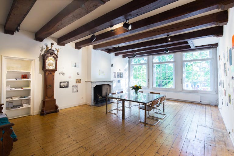 Beautiful Showroom in Amsterdam Center - Image 1