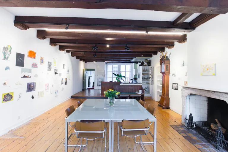 Beautiful Showroom in Amsterdam Center - Image 4