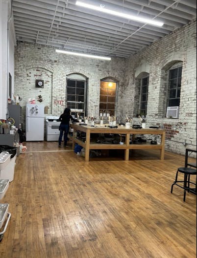 Beautiful, Bright Loft Space in DTLA - Image 0