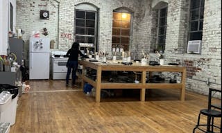 Beautiful, Bright Loft Space in DTLA - Image 0