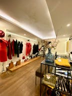 Concept Store Pop Up & Éphémère au Cœur du Paris Historique Île Saint-Louis / Notre-Dame - Image 2