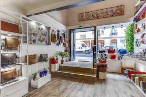 Concept Store Pop Up & Éphémère au Cœur du Paris Historique Île Saint-Louis / Notre-Dame - Image 6