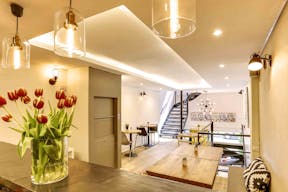 Concept Store Pop Up & Éphémère au Cœur du Paris Historique Île Saint-Louis / Notre-Dame - Image 11