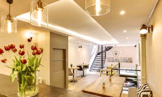 Concept Store Pop Up & Éphémère au Cœur du Paris Historique Île Saint-Louis / Notre-Dame - Image 11