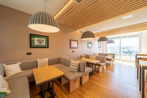 Private floor in Champs-�lys�es - Image 2