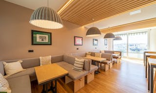 Private floor in Champs-�lys�es - Image 2