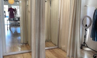 L.A. Boutique Bungalow Bohemian Storefront - Image 4