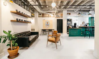 Private Meeting Room for 6 - Image 10