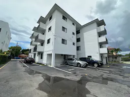 HUGE Private Storage Space Available in Brickell (West Brickell / Little Havana) - Image 6