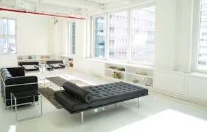 Modern Loft Showroom in Midtown - Image 1