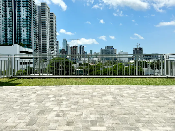 Industrial Daylight Loft in Wynwood with Natural Light & Huge Outdoor Rooftop with view - Image 2