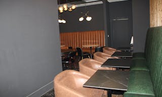 Moody Speak Easy - Image 3