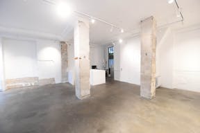 Grande galerie pour exposition ou pop-up dans le quartier Saint-Maur/Voltaire - Image 6