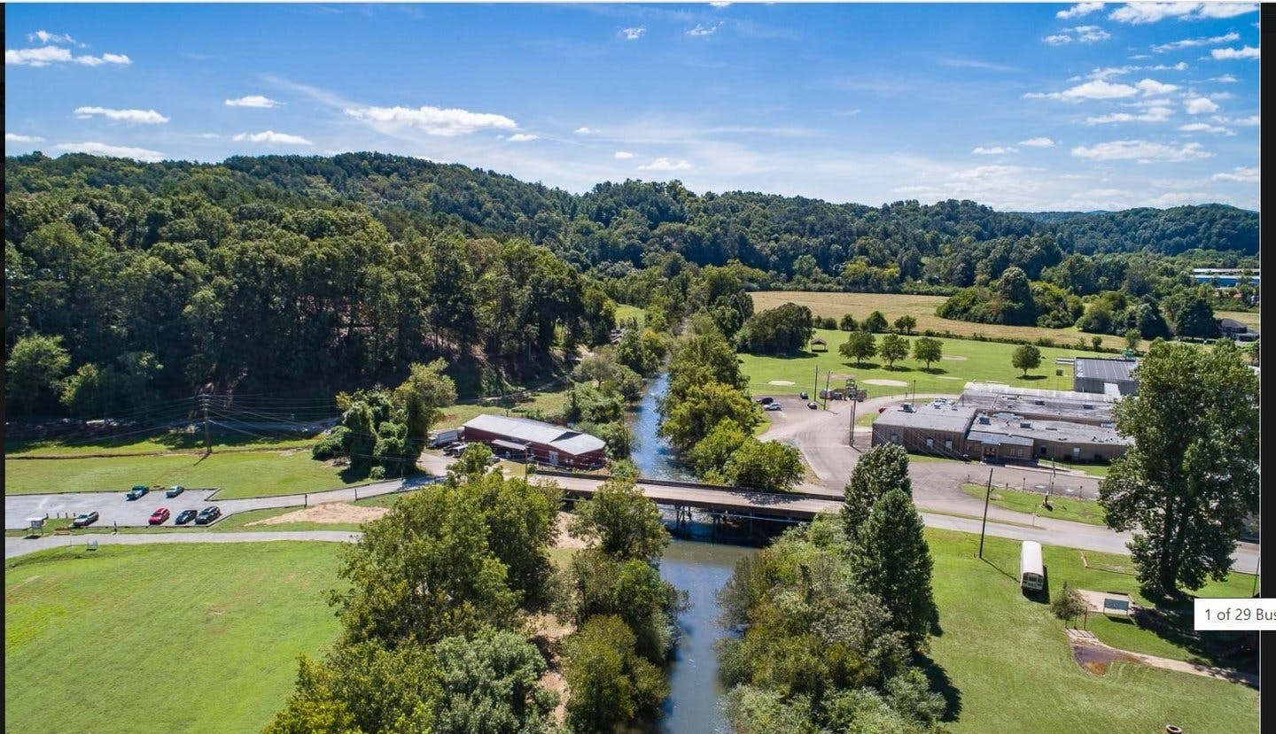 Downtown Ellijay River Side Commercial Rental