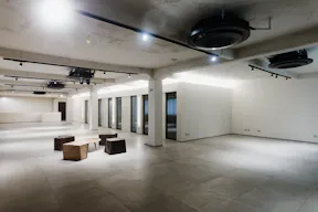 First floor multifunctional showroom and event space in the heart of Porta Venezia, Milan - Image 14