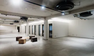 First floor multifunctional showroom and event space in the heart of Porta Venezia, Milan - Image 14