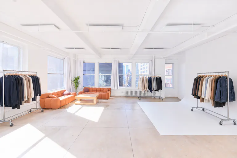 16B Manhattan Showroom & Meeting rental space - Image 1