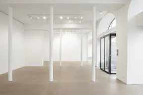 LARGE GALLERY IN ARTS & METIERS - Image 10