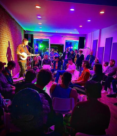 Versatile Event Space in the Heart of Astoria - Image 2