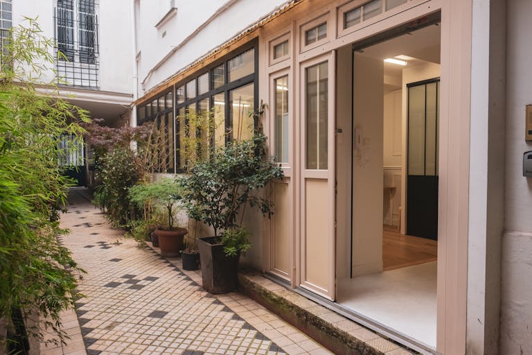 Votre Espace Premium aux portes du Marais - Image 1