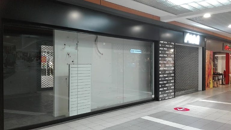 Shopping Mall N�mes �toile - Cell 61 - Image 1