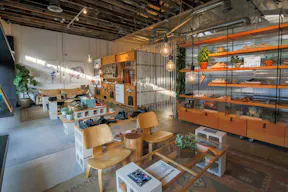 Airy, Urban Oasis in the Arts District - Image 2