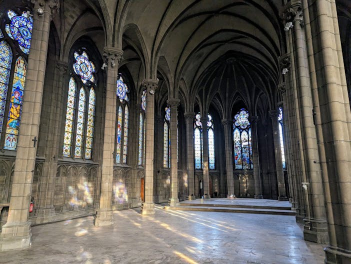 Runway Venue - Grande chapelle dans un ancien couvent en plein Paris - Image 1