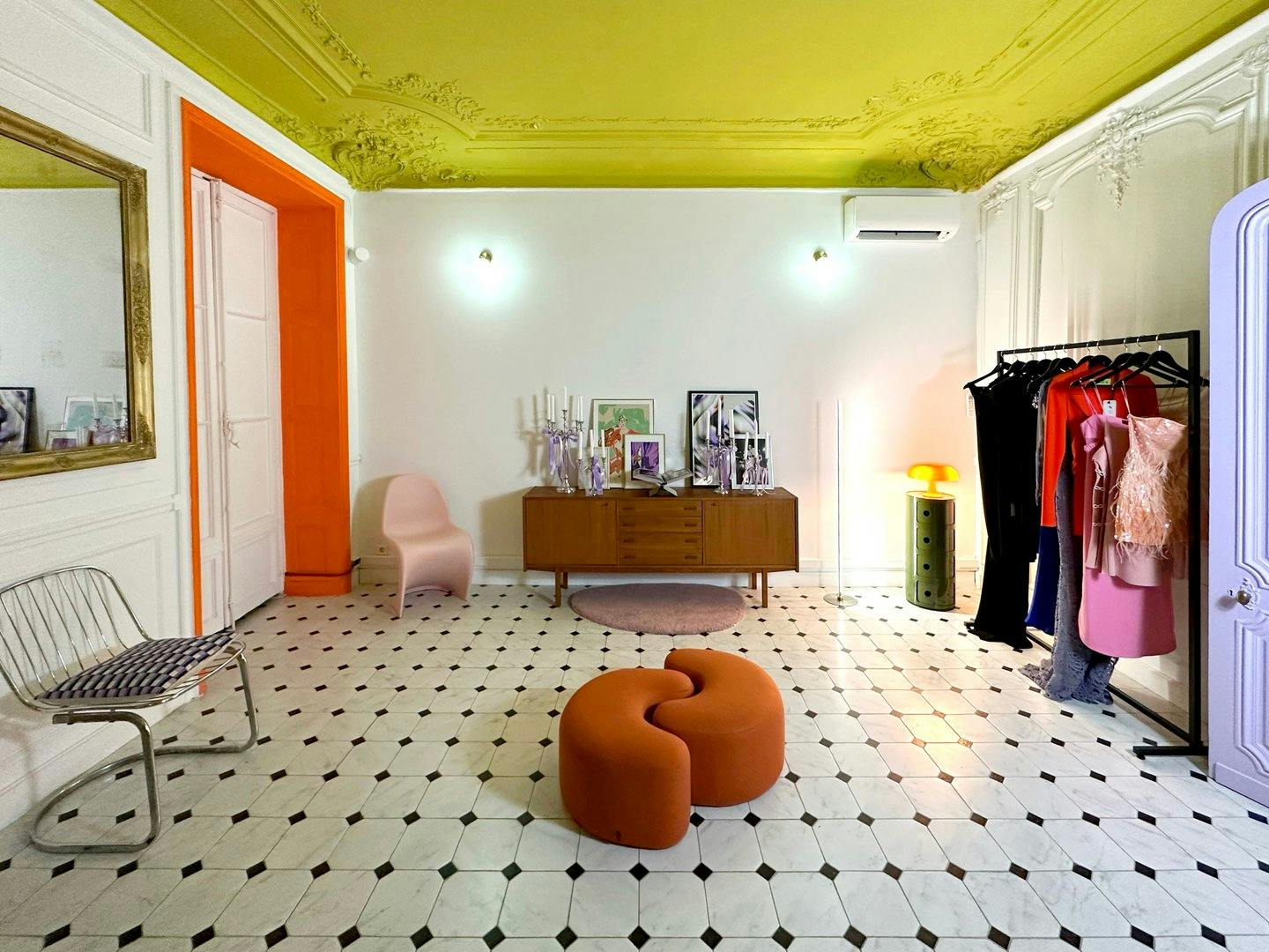 Haussmann-style Showroom on Cours Pierre Puget, Marseille