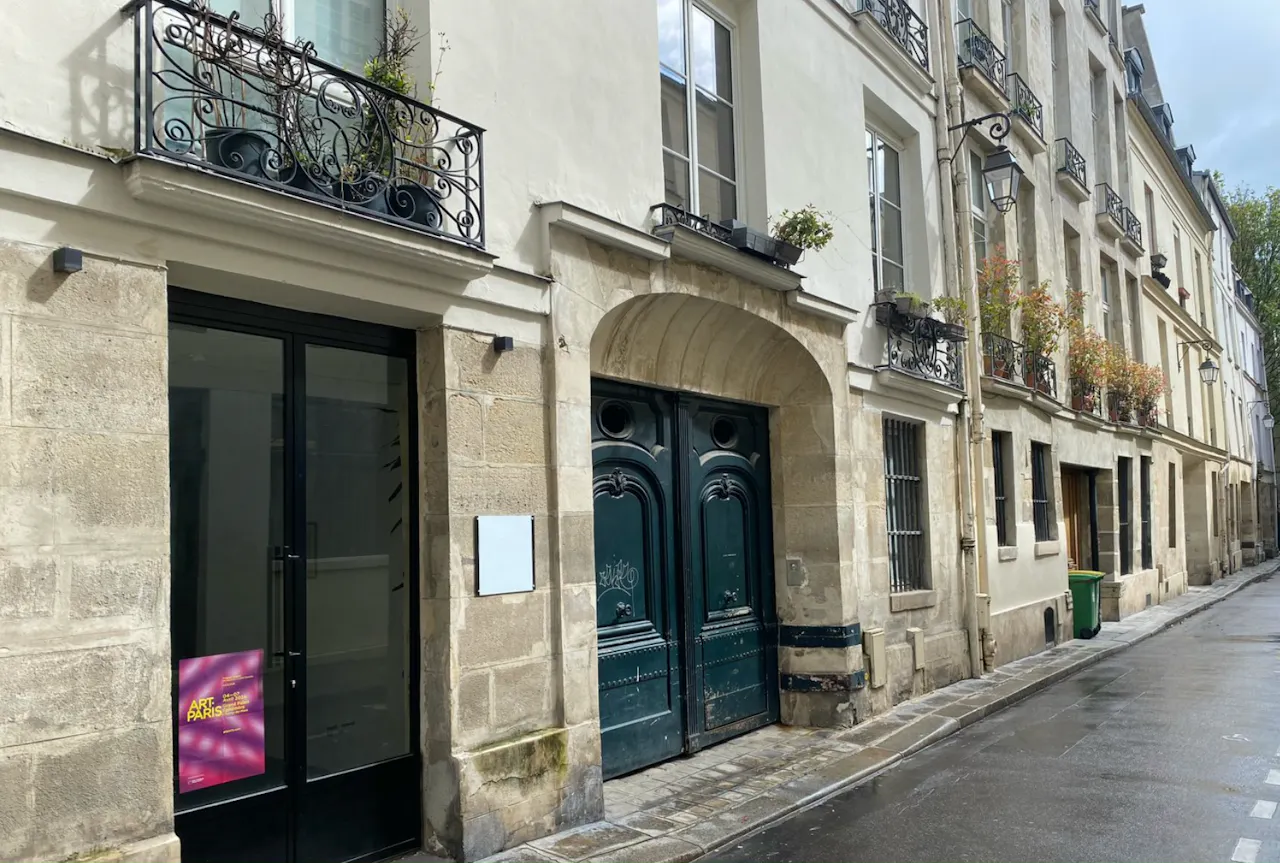 Galerie d'art au coeur de Saint-Germain-des-Prés - Image 1