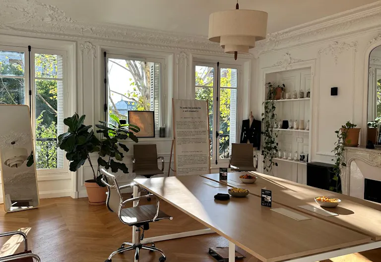 Espace Exclusif pour Showroom à Paris - Image 2