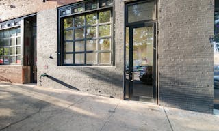 Chic East Williamsburg Space - Image 12