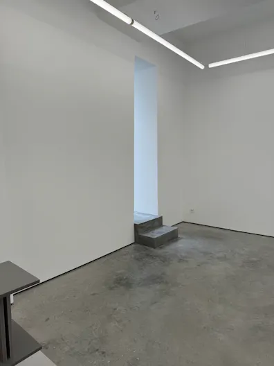 Parfait espace sur rue très passante pour show-room / pop-up pour fashion week / Perfect pop-up or show-room in Paris on street - Paris Marais centre - Image 3