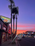 Boutique on Melrose Avenue - Image 14