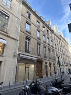 Rue Cambon 200 m2 newly renovated showroom perfect for Fashion Week - Image 7