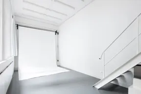DAYLIGHT STUDIO IN CENTRAL PARIS - Image 5