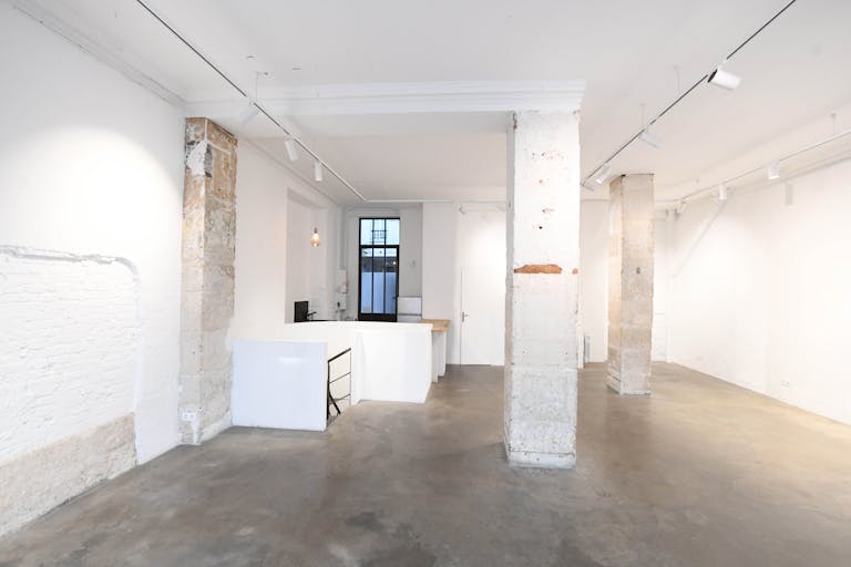 Grande galerie pour exposition ou pop-up dans le quartier Saint-Maur/Voltaire - Image 0