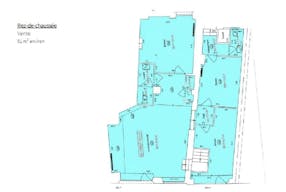 Boutique Shop Busy Area Rue Quicampoix - Image 2