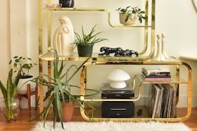 Art Deco Light & Airy Homey Loft - Image 5