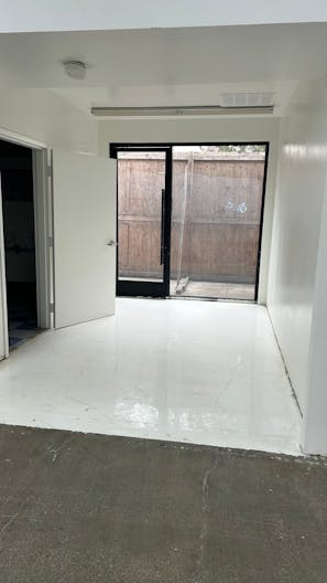 Large Custom Space in Prime Fairfax Location - Image 1