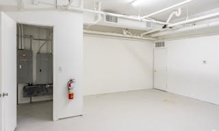 Hudson Street Retail - Image 7