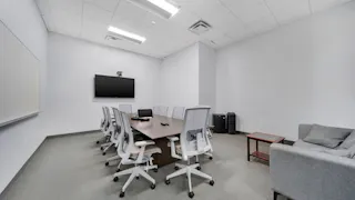 New concept in fully furnished offices for rent on a short term, temporary and virtual services - Image 10