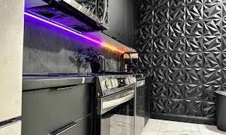 Modern Art Gallery/event space in E. Williamsburg - Image 9