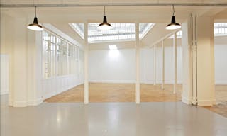 Premium Space In R�publique - Image 12