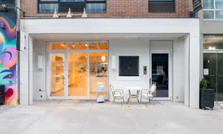 The Perfect Canvas: Elegant, Sun-Filled Space in North Williamsburg - Image 0