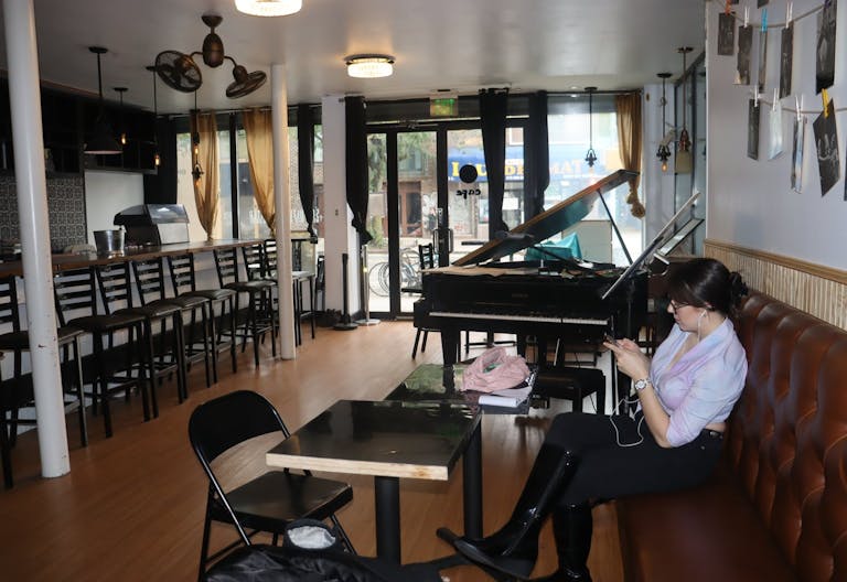 Cafe In The Lower East Side - Image 1