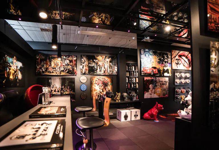 Galerie d'art contemporain 60 m² - Image 2
